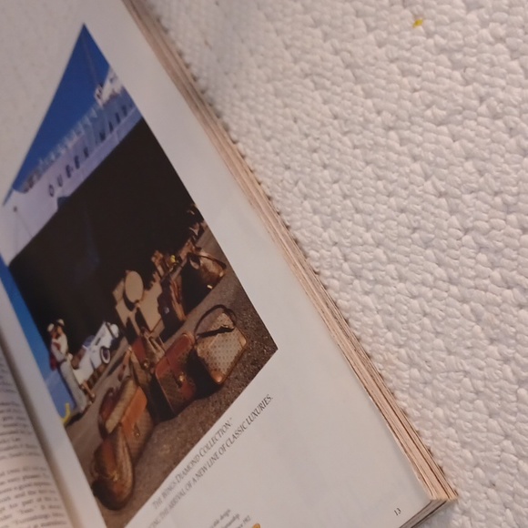 Architectural Digest Book - Picture 4 of 7